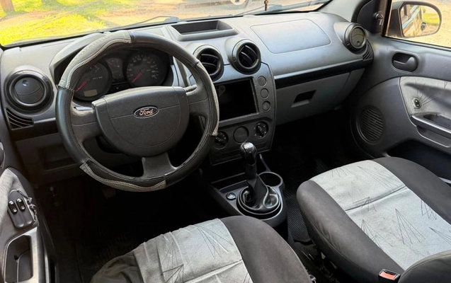 imagem-https://www.socarrao.com.br/sc-vehicle-images-prod/4441407/1792853596658-8553751_11_B_2c066d104a.jpeg