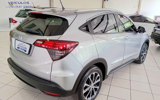 imagem-https://www.socarrao.com.br/sc-vehicle-images-prod/4441425/1792854226133-1239972.jpg