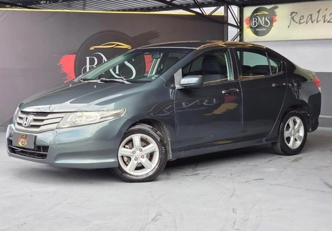 Honda City 2010 Verde — foto 1 de 3