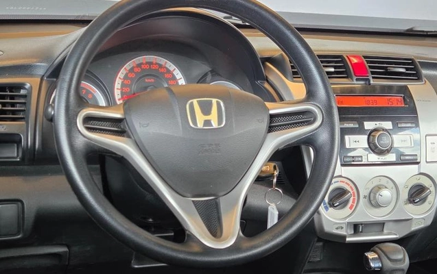 imagem-https://www.socarrao.com.br/sc-vehicle-images-prod/4441426/1793039470557-8580472_3_B_27c1cd9f15.jpeg