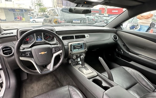 imagem-https://www.socarrao.com.br/sc-vehicle-images-prod/4441428/1792854378195-gb-1421d40.jpeg