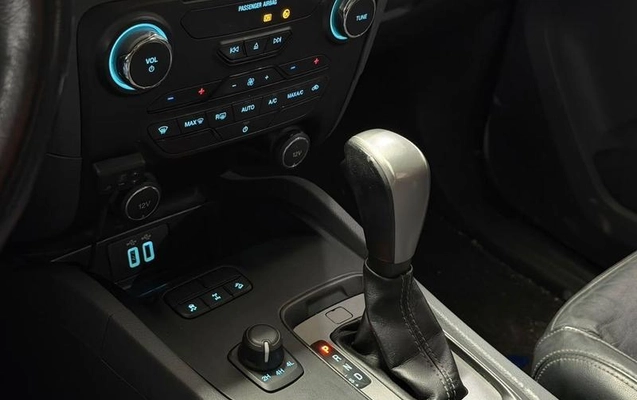 imagem-https://www.socarrao.com.br/sc-vehicle-images-prod/4441432/1792854438062-8555788_1_B_7e291c1636.jpeg