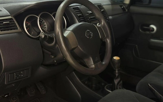 imagem-https://www.socarrao.com.br/sc-vehicle-images-prod/4441442/1792854705607-8538063_4_B_ceb2cb95fb.jpeg