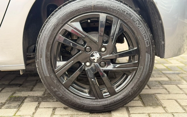 imagem-https://www.socarrao.com.br/sc-vehicle-images-prod/4441453/1792855180406-V2hhdHNBcHAgSW1hZ2UgMjAyNi0xMC0yMyBhdCAxNy4xNi4yNC5qcGVn.jpeg