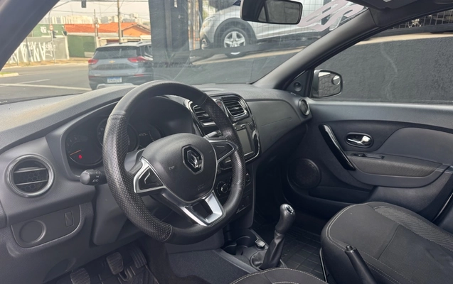 imagem-https://www.socarrao.com.br/sc-vehicle-images-prod/4441454/1792855183506-gb-d15ec91.jpeg