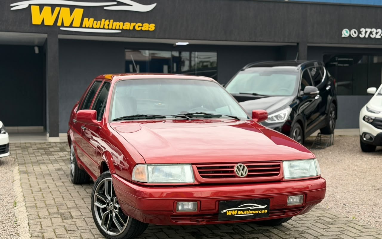 Volkswagen Santana Evidenc 2.0 MI 1997 Vermelho — foto 1 de 3
