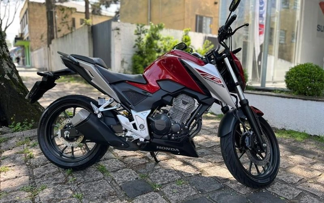 imagem-https://www.socarrao.com.br/sc-vehicle-images-prod/4441466/1792855548131-8603645_0_B_b15022852c.jpeg