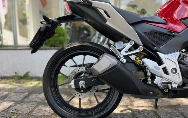imagem-https://www.socarrao.com.br/sc-vehicle-images-prod/4441466/1792855548140-8603645_1_B_39c8d3f887.jpeg