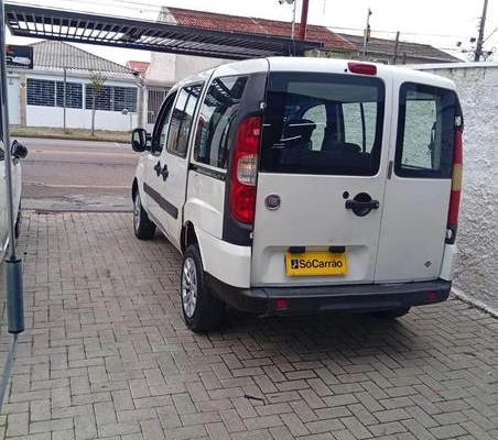 imagem-https://www.socarrao.com.br/sc-vehicle-images-prod/4441473/1792855792977-8260640_10_B_5cd51baec5.jpeg