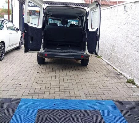 imagem-https://www.socarrao.com.br/sc-vehicle-images-prod/4441473/1792855792999-8260640_13_B_a2a2ee9542.jpeg