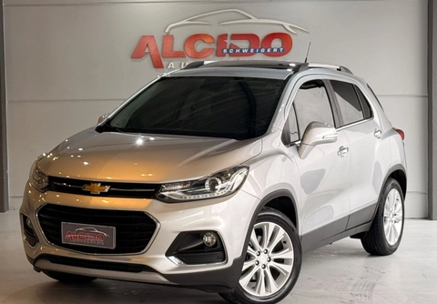 Chevrolet Tracker 2018 Prata — foto 1 de 3