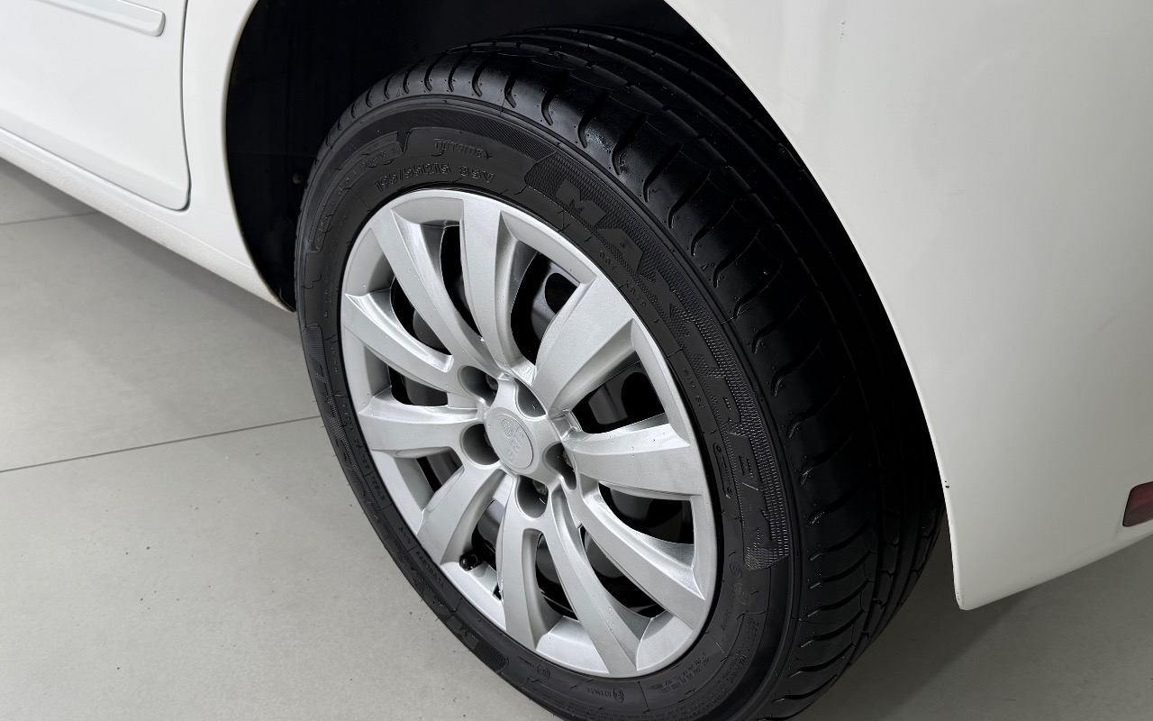 imagem-https://www.socarrao.com.br/sc-vehicle-images-prod/4441477/1792856046276-SU1HXzcyODkuanBlZw.jpeg
