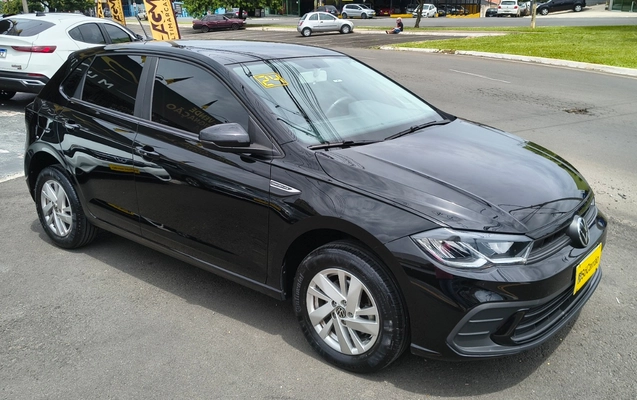 imagem-https://www.socarrao.com.br/sc-vehicle-images-prod/4441479/1792856092112-SU1HXzIwMjYxMDI0XzEwNTY0NjUzMV9IRFIuanBn.jpg