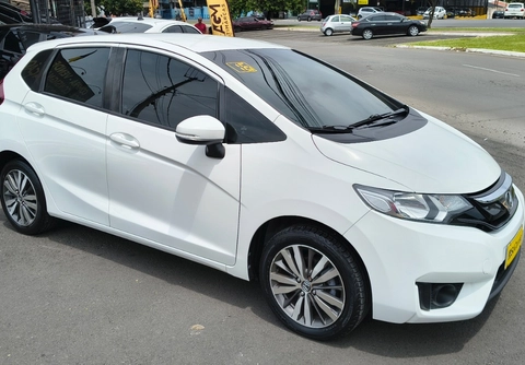 Honda Fit 2016 Branco — foto 1 de 3