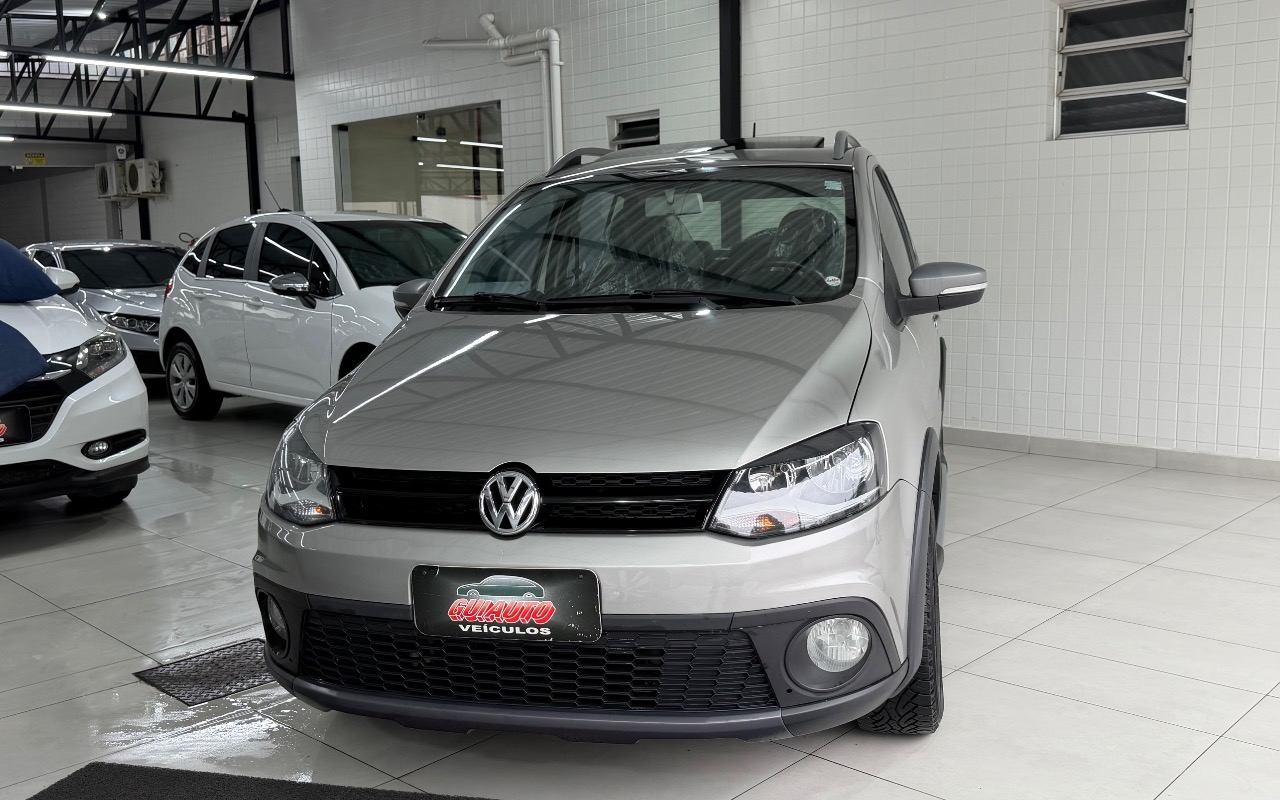 Volkswagen Crossfox 2012 Prata — foto 1 de 3