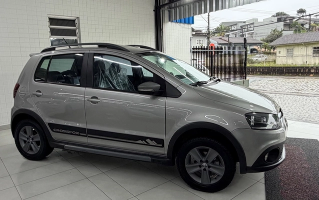 imagem-https://www.socarrao.com.br/sc-vehicle-images-prod/4441491/1792856555757-SU1HXzczMzcuanBlZw.jpeg