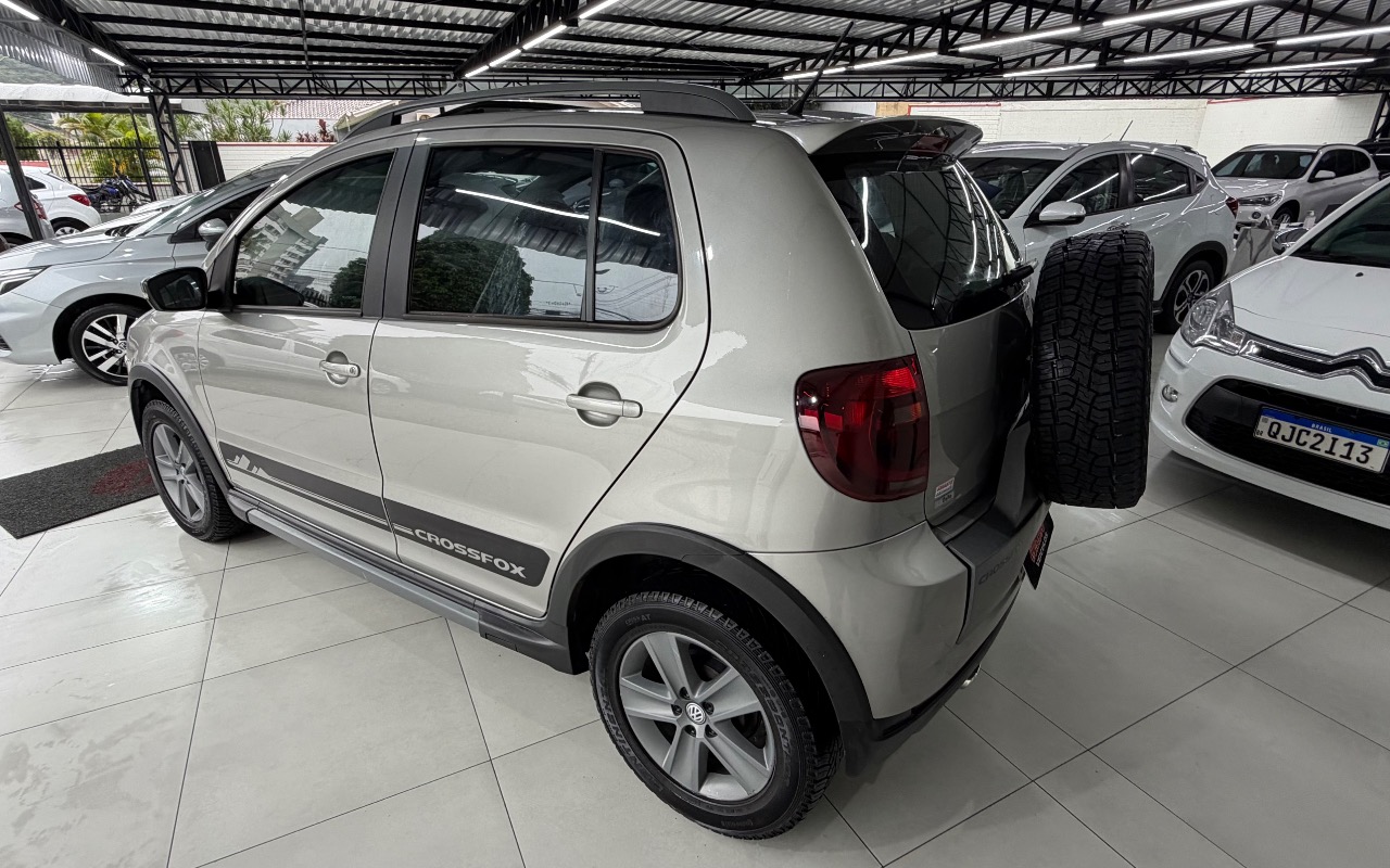 imagem-https://www.socarrao.com.br/sc-vehicle-images-prod/4441491/1792856555934-SU1HXzczNDAuanBlZw.jpeg