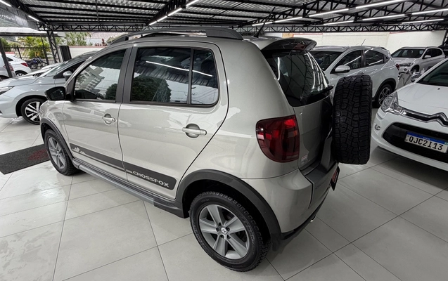 imagem-https://www.socarrao.com.br/sc-vehicle-images-prod/4441491/1792856555934-SU1HXzczNDAuanBlZw.jpeg