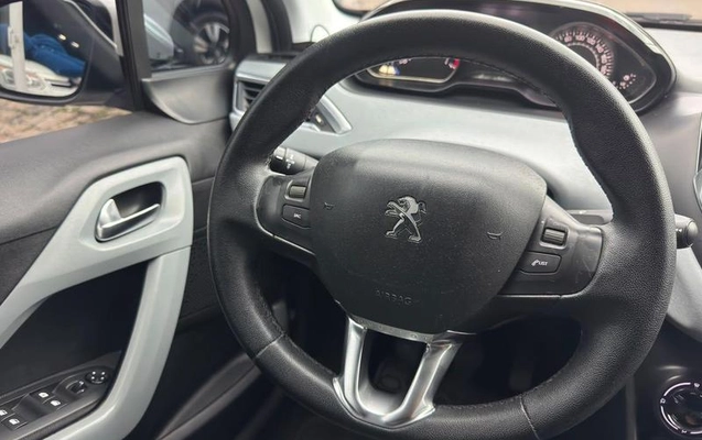imagem-https://www.socarrao.com.br/sc-vehicle-images-prod/4441492/1792856614655-8602847_1_B_7f304cd67b.jpeg
