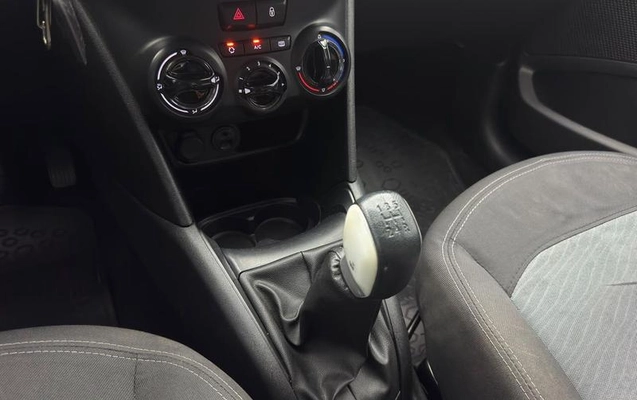 imagem-https://www.socarrao.com.br/sc-vehicle-images-prod/4441492/1792856614656-8602847_2_B_062a182c0c.jpeg