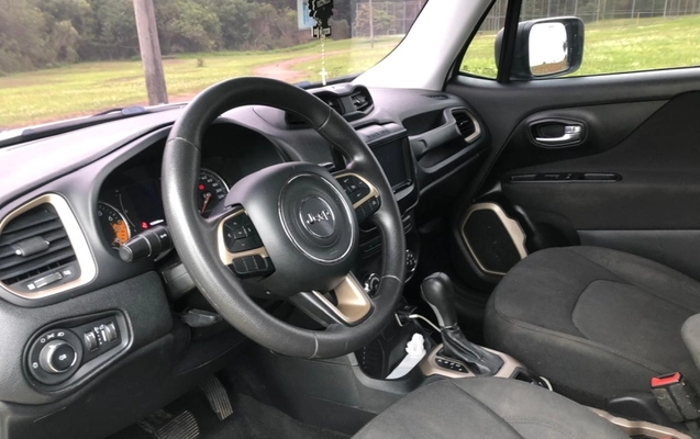 imagem-https://www.socarrao.com.br/sc-vehicle-images-prod/44415/1789483875463-o4hjvgd3InuNnw52t4utHOrQx0EgfoPj.jpg