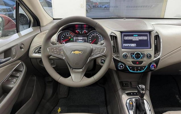 imagem-https://www.socarrao.com.br/sc-vehicle-images-prod/4441500/1792856897749-8598310_13_B_3236fb78da.jpeg