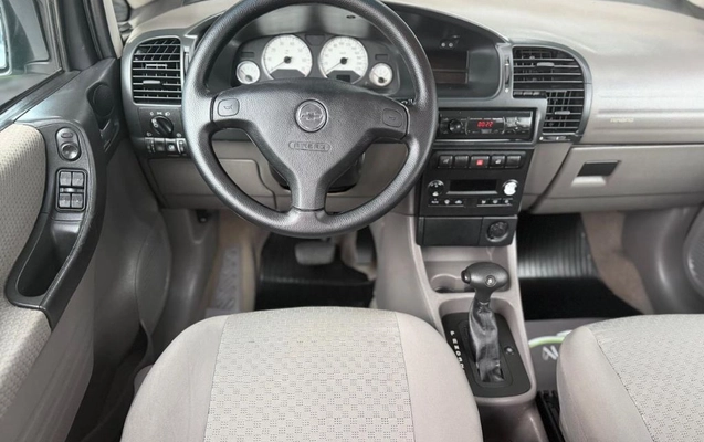 imagem-https://www.socarrao.com.br/sc-vehicle-images-prod/4441504/1792856994277-gb-9f57c64.jpg