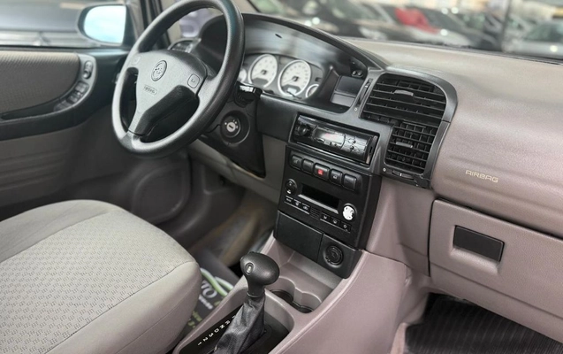 imagem-https://www.socarrao.com.br/sc-vehicle-images-prod/4441504/1792856994285-gb-0213ac2.jpg
