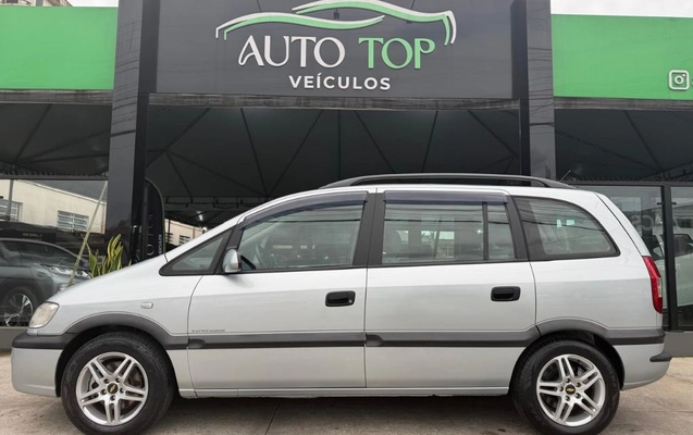 imagem-https://www.socarrao.com.br/sc-vehicle-images-prod/4441504/1792856994304-gb-e8fe35a.jpg