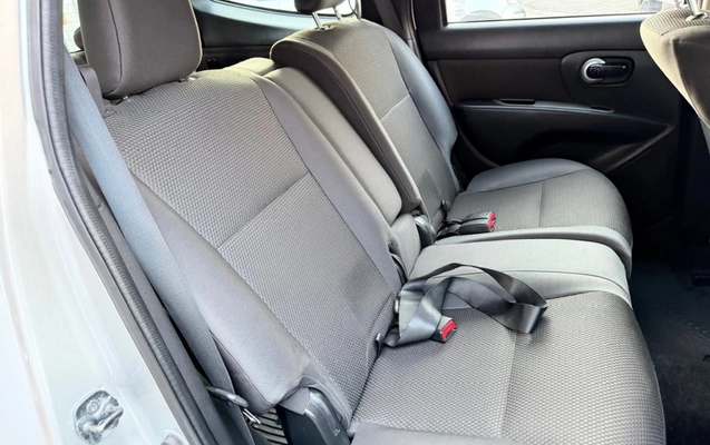 imagem-https://www.socarrao.com.br/sc-vehicle-images-prod/4441510/1792857201015-6_093446.jpg