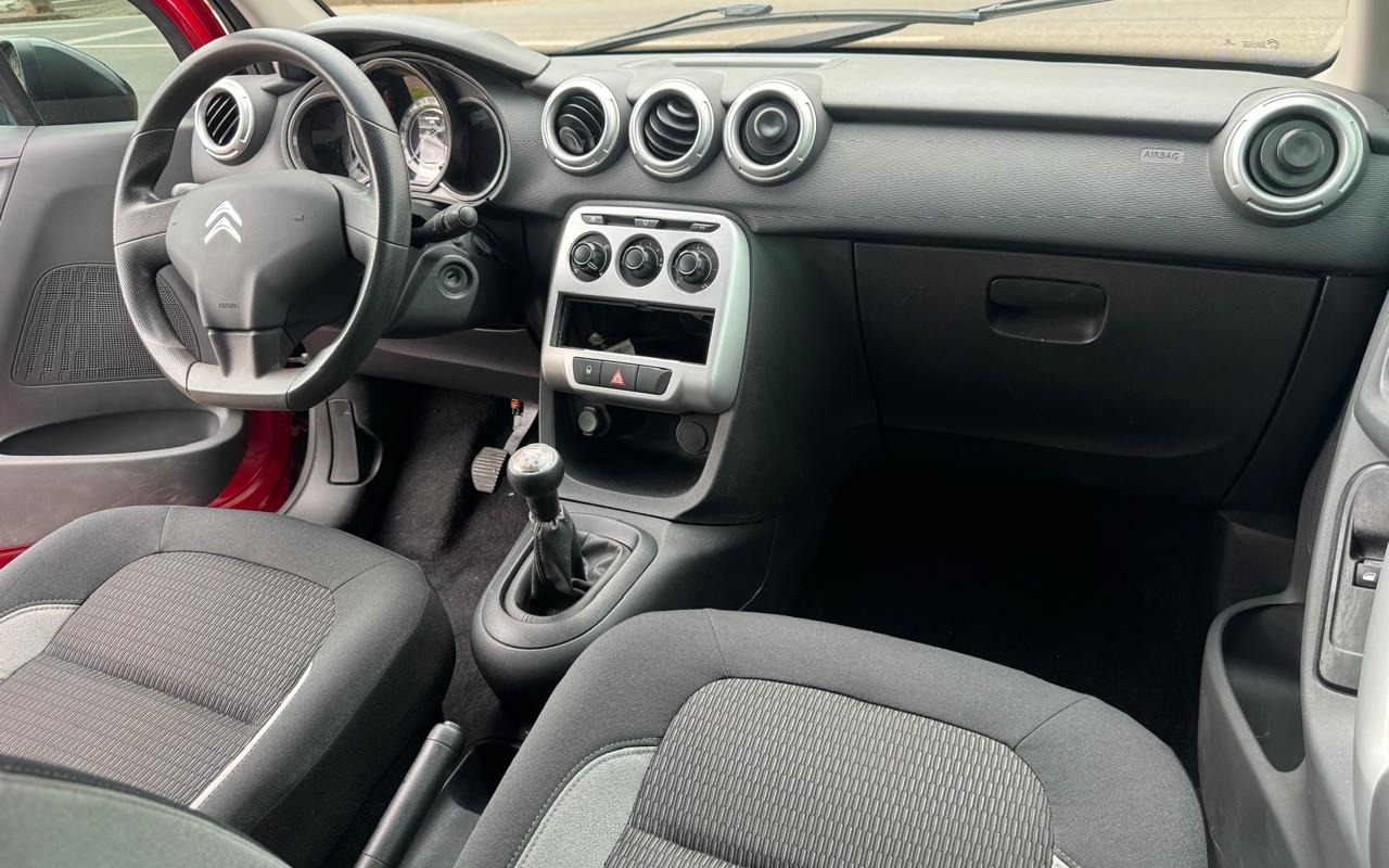 imagem-https://www.socarrao.com.br/sc-vehicle-images-prod/4441517/1792857690090-V2hhdHNBcHAgSW1hZ2UgMjAyNi0xMC0yMiBhdCAxMS4yMi4zMS5qcGVn.jpeg