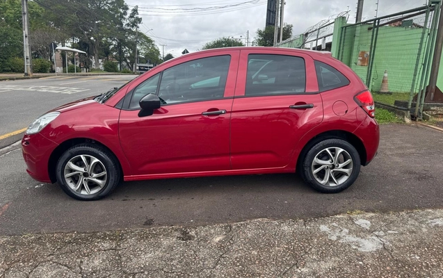 imagem-https://www.socarrao.com.br/sc-vehicle-images-prod/4441517/1792857690152-NS5qcGVn.jpeg