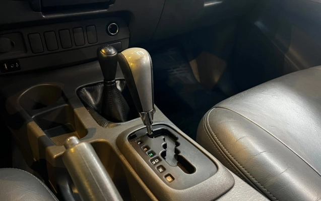 imagem-https://www.socarrao.com.br/sc-vehicle-images-prod/4441522/1792857762892-5_124821.jpg