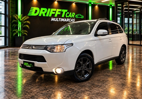 Mitsubishi OUTLANDER 2.0 16V 160cv Aut. 2015 Branco — foto 1 de 3