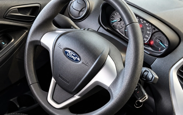 imagem-https://www.socarrao.com.br/sc-vehicle-images-prod/4441528/1792857767073-13_121541.jpg