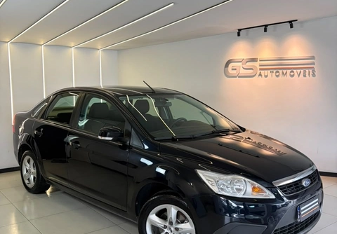 Ford Focus 2009 Preto — foto 1 de 3