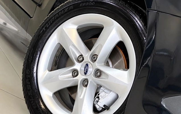 imagem-https://www.socarrao.com.br/sc-vehicle-images-prod/4441533/1792858091012-gb-3f54573.jpeg