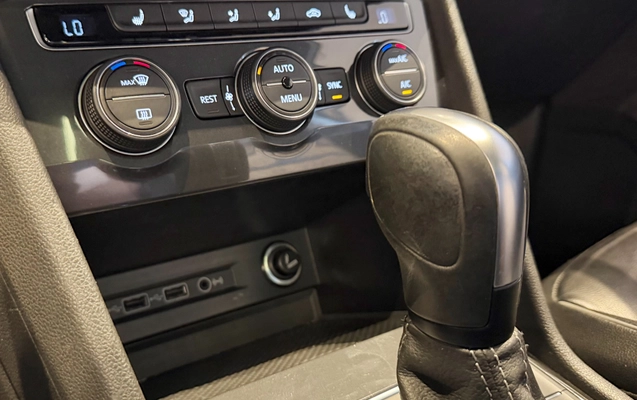 imagem-https://www.socarrao.com.br/sc-vehicle-images-prod/4441553/1792858406173-6c42df96-1785-400b-be65-3f3e01e4d715.jpg