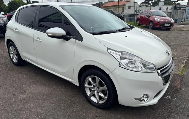 imagem-https://www.socarrao.com.br/sc-vehicle-images-prod/4441563/1792858796217-V2hhdHNBcHAgSW1hZ2UgMjAyNi0xMC0yMiBhdCAxMS4yNC4zNSAoMSkuanBlZw.jpeg