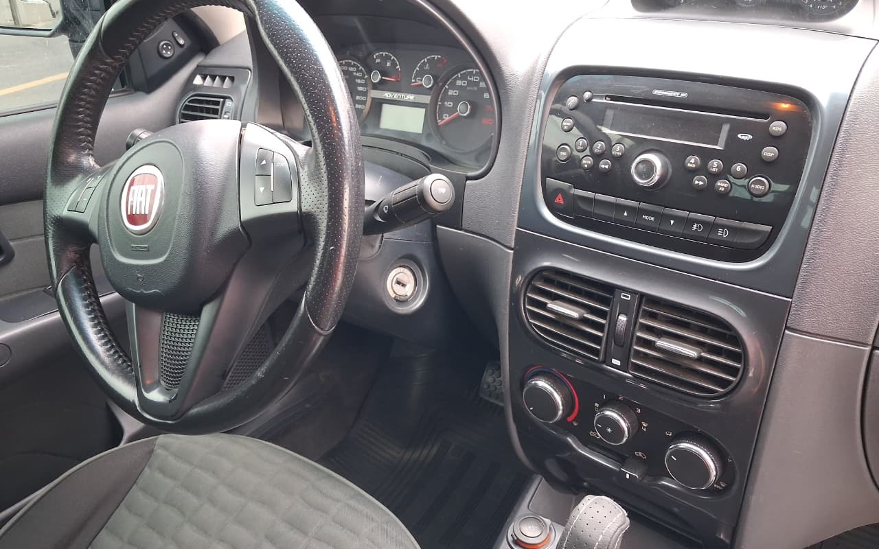 imagem-https://www.socarrao.com.br/sc-vehicle-images-prod/4441567/1792858909289-V2hhdHNBcHAgSW1hZ2UgMjAyNi0xMC0yMiBhdCAyMi4zOC40MC5qcGVn.jpeg