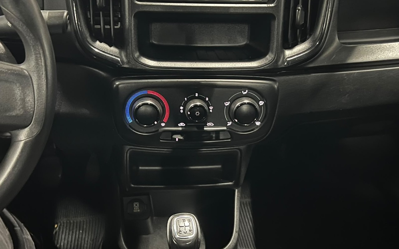imagem-https://www.socarrao.com.br/sc-vehicle-images-prod/4441568/1792858931017-V2hhdHNBcHAgSW1hZ2UgMjAyNi0xMC0wNSBhdCAxMy4xMi4zNiAoNCkuanBlZw.jpeg