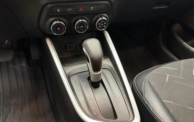 imagem-https://www.socarrao.com.br/sc-vehicle-images-prod/4441571/1792859029704-8604095_13_B_88dd3f305b.jpeg