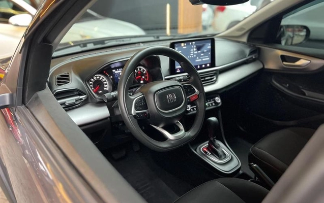 imagem-https://www.socarrao.com.br/sc-vehicle-images-prod/4441572/1792859121070-8596492_13_B_8e1834c612.jpeg