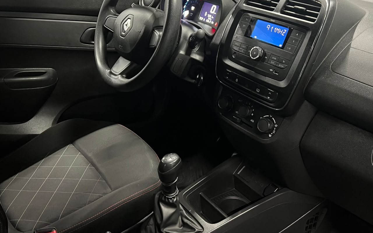 imagem-https://www.socarrao.com.br/sc-vehicle-images-prod/4441574/1792859161505-V2hhdHNBcHAgSW1hZ2UgMjAyNi0xMC0wNSBhdCAxMi4yNy4zNiAoMSkuanBlZw.jpeg