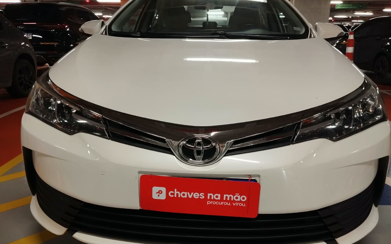 Toyota Corolla 2019 Branco — foto 1 de 3