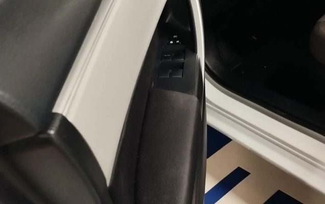 imagem-https://www.socarrao.com.br/sc-vehicle-images-prod/4441577/1792859255308-V2hhdHNBcHAgSW1hZ2UgMjAyNi0xMC0yMiBhdCAxNy4yOC4wMS5qcGVn.jpeg