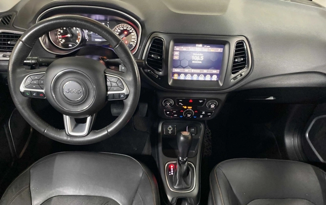 imagem-https://www.socarrao.com.br/sc-vehicle-images-prod/4441588/1792859473528-003_3fe976bba45b7c1d25d0950d5212b9c0.jpg