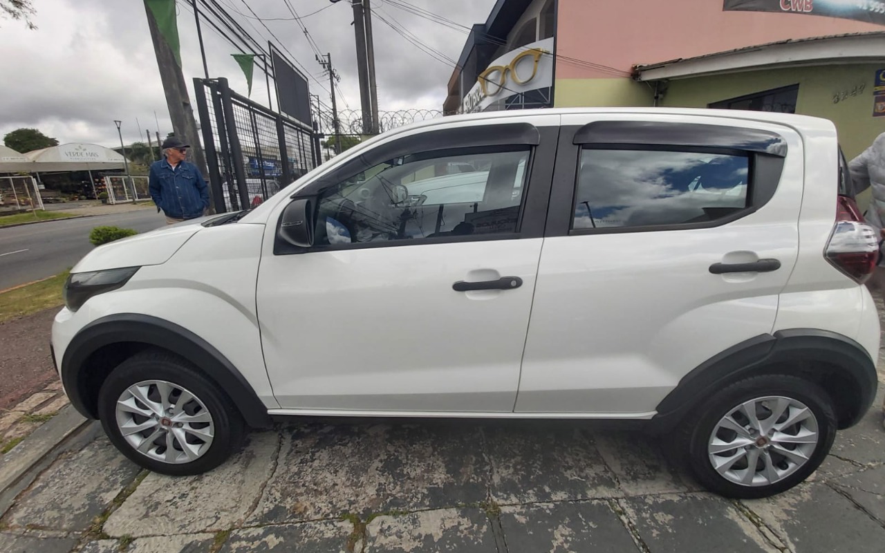 imagem-https://www.socarrao.com.br/sc-vehicle-images-prod/4441590/1792859593428-V2hhdHNBcHAgSW1hZ2UgMjAyNi0xMC0yMSBhdCAyMi4yNS4xNyAoMykuanBlZw.jpeg