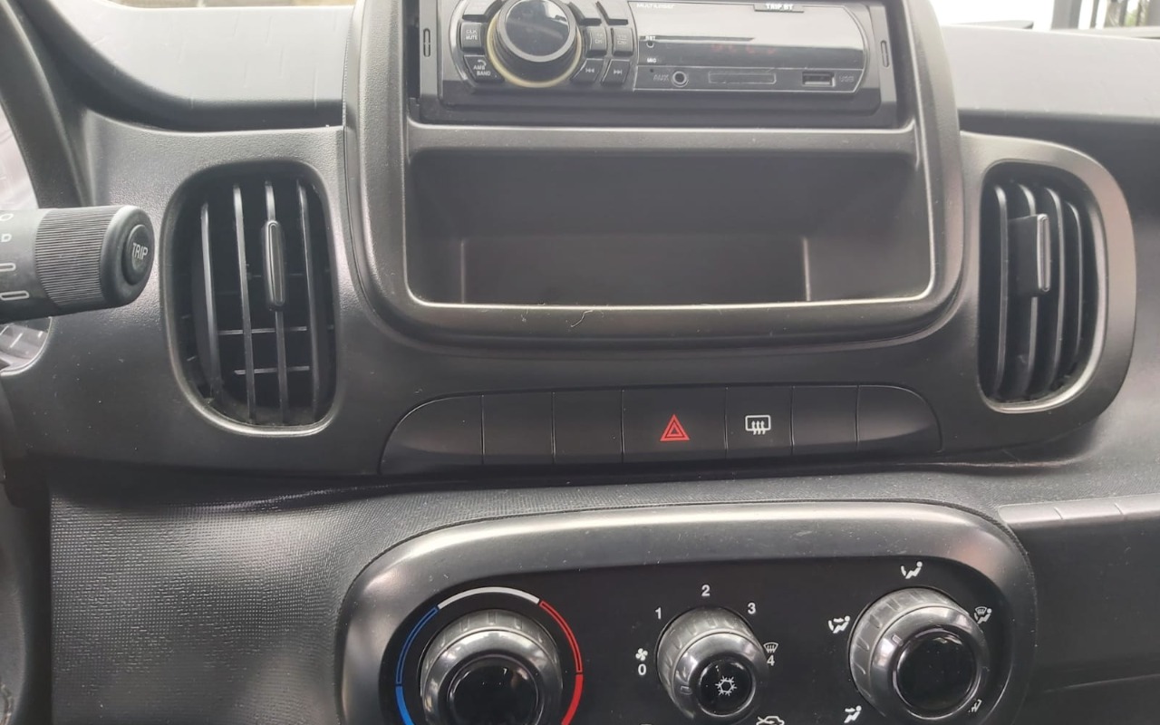 imagem-https://www.socarrao.com.br/sc-vehicle-images-prod/4441590/1792859594452-V2hhdHNBcHAgSW1hZ2UgMjAyNi0xMC0yMSBhdCAyMi4yNS4xNyAoMjEpLmpwZWc.jpeg