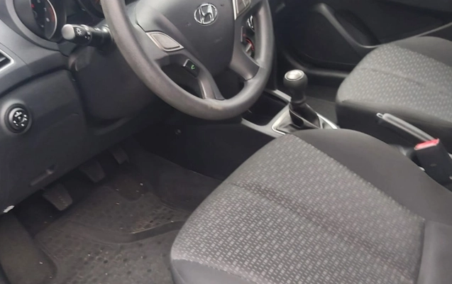 imagem-https://www.socarrao.com.br/sc-vehicle-images-prod/4441599/1792859988867-V2hhdHNBcHAgSW1hZ2UgMjAyNi0xMC0yMSBhdCAxOS4xOS41NiAoMTcpLmpwZWc.jpeg